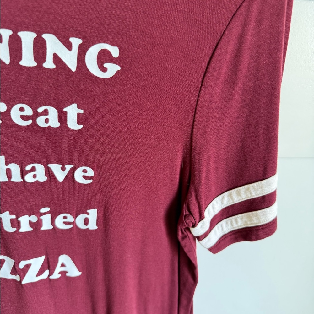 Women’s Hollister Running is Great Pizza Soft Ringer Graphic Tee T-Shirt Size M - Picture 3 of 4